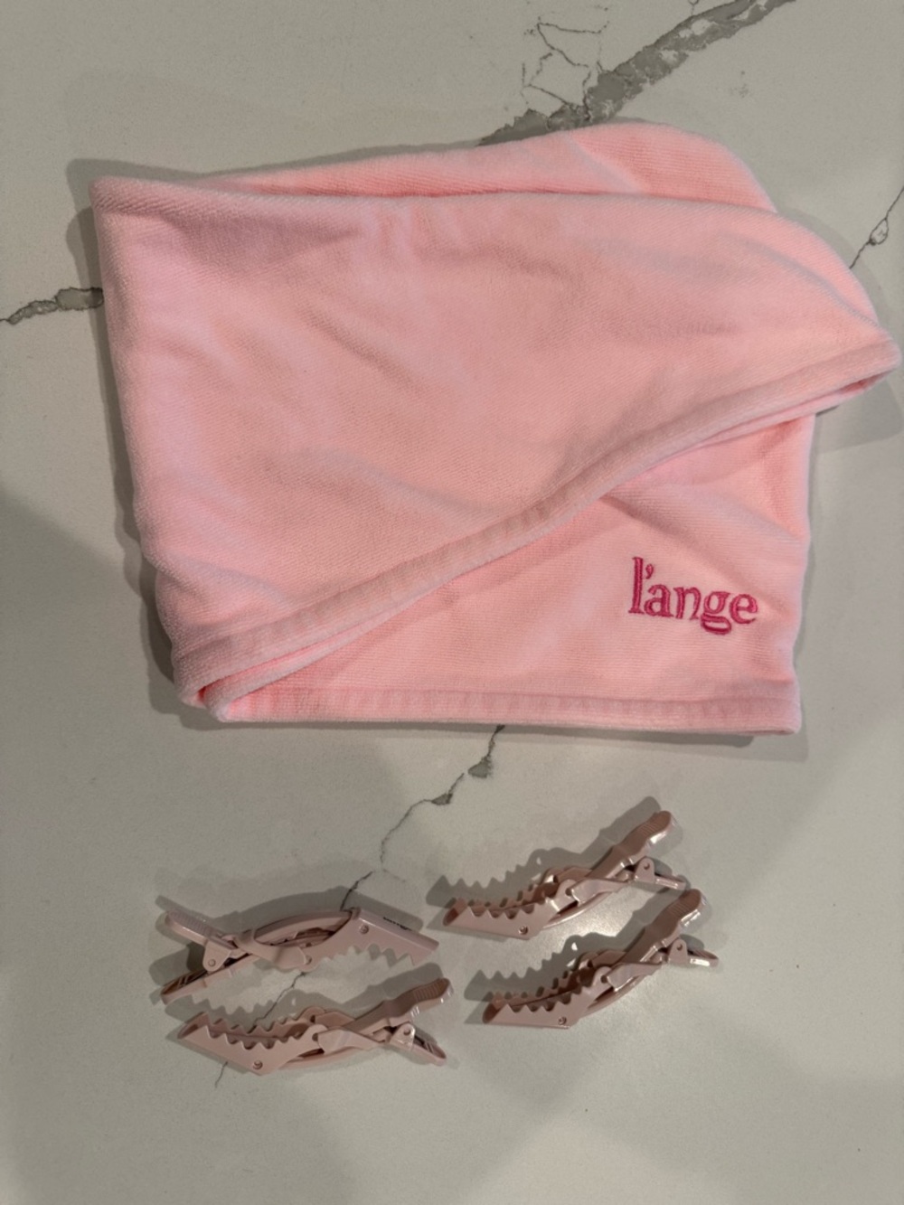 Lange  Le Volume Hair Styling Brush 60 mm with hair towel and clips - Picture 8 of 8